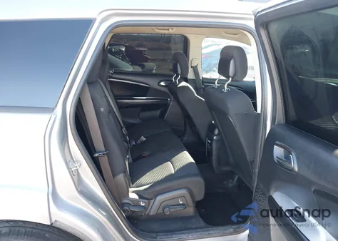 2015 Dodge Journey Sxt z USA, uszkodzony, nr VIN 3C4PDCBG6FT578033